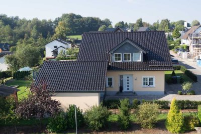 Freisteh. EFH m. Pool | Neuwertig | Super ruhige Lage | Grundstück 1.000m² | Hohe Energieeffizienz