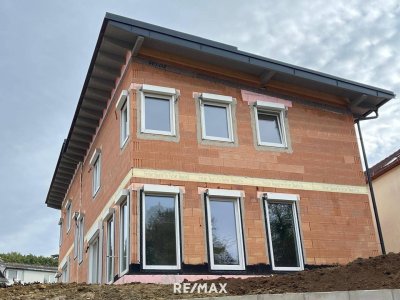 Ihr neues Leben im Grünen genießen! Der Stadt nahe bleiben.