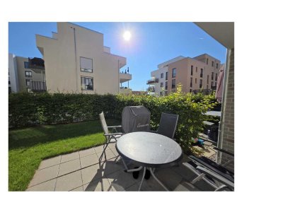 Neuwertige 4-Zimmer-Whg. mit Terrasse u. Gartenanteil