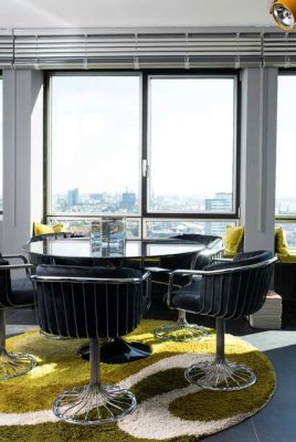 Elegante 2-Zimmer Wohnung im 21. OG mit Aufzug in Hamburg-Altona-Altstadt / teilmöbliert