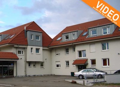 Gepflegte 4-Zimmer-Wohnung mit Balkon und Tiefgaragenstellplatz in Langensteinbach
