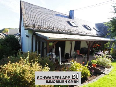 Einfamilienhaus mit separatem Apartment und großem Nebengebäude