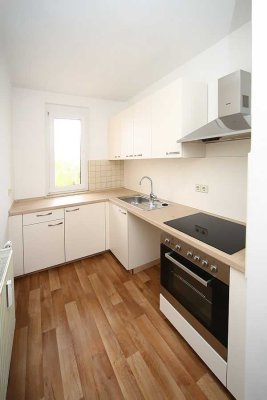 Helle 2-Raumwohnung mit moderner Einbauküche in ruhiger Wohnlage