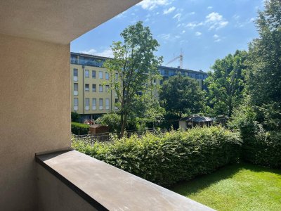 Ruhige Wohnung in den Innenhof mit traumhafter Loggia und Tiefgarage direkt im Zentrum! Was will man mehr?