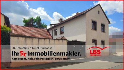 Familienglück mit vielen Möglichkeiten: Einfamilienhaus, Scheune, großes Grundstück