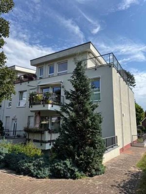 2-Zimmer- Penthouse- Wohnung mit großzügiger Terrasse in sonniger Südausrichtung - provisionsfrei!