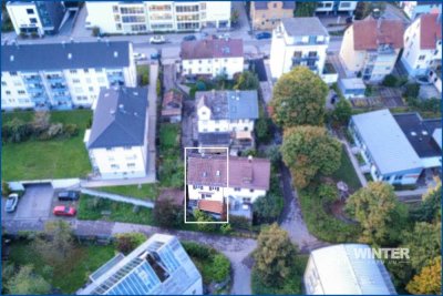 Doppelhaushälfte mit viel Potenzial – innenstadtnah & im Grünen