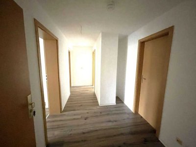 Ruhige Wohnung in Ebersdorf mit Einbauküche