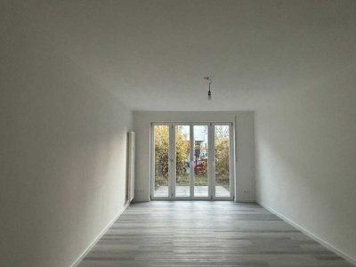 Sanierte Erdgeschosswohnung mit eigenem Mietergarten