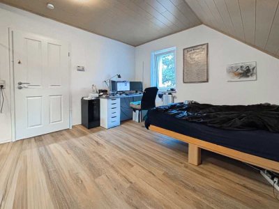 KL - Nähe Stadtpark, 2 ZKB, neue Einbauküche ''SANIERT''