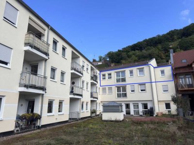 Zentrale Lage: Seniorengerechte 2-Zimmer-Wohnung mit Aufzug!