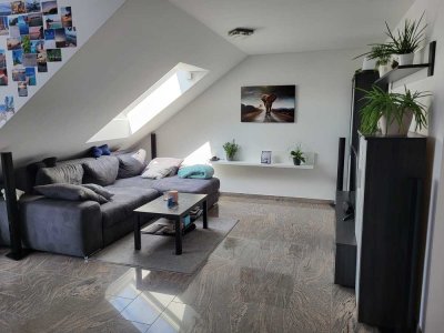 Große und helle 4-Zimmer Wohnung in ruhiger Wohnlage