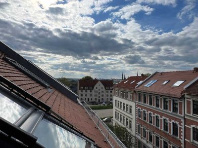 Freundliche 2-Zimmer-DG-Wohnung in Halle Saale mit Wintergarten
