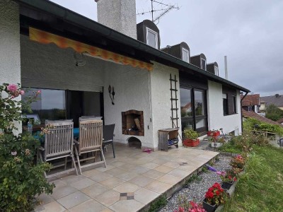 gepflegtes EFH mit idyllischer Hanglage in Zolling