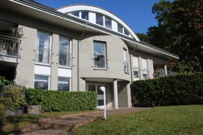 Gepflegte 4-Zimmer-Wohnung mit Terrasse in Bensberg