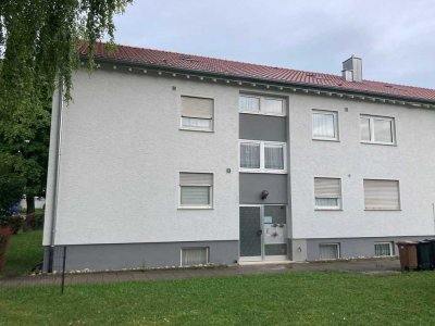 Geschmackvolle 3-Raum-Wohnung mit Balkon, Hobbyraum und Garage in Waiblingen-Süd