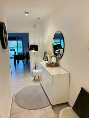 2-Zimmer-Wohnung mit Balkon und EBK in Niederviehbach/Lichtensee