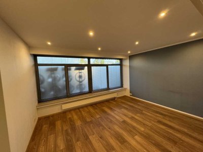Ansprechende und neuwertige 3-Zimmer-EG-Wohnung mit Terrasse und EBK in Dillingen / Schretzheim