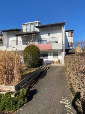 Großes 2-Familienhaus mit Garten und Einliegerwohnung in Ortsrandlage