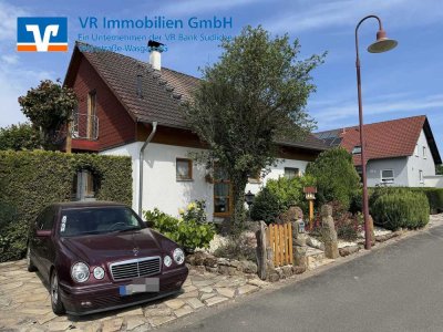 Gepflegtes Einfamilienhaus mit traumhaftem Außenbereich