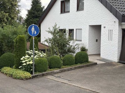 Ansprechende 6-Zimmer-Wohnung mit gehobener Innenausstattung mit EBK in Schwaikheim