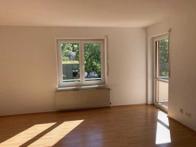 Ansprechende und modernisierte 4,5-Raum-Wohnung mit Balkon in Unterkirnach