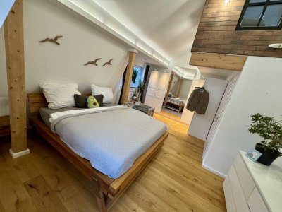 Luxuriöse teilmöblierte Doppelhaushälfte mit Premium-Ausstattung – Erstvermietung ab 01.10.2025