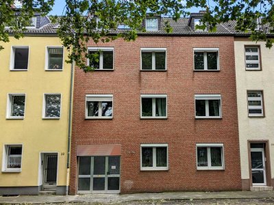 MG-Dahl: Sanierte 3-Zi.-Wohnung mit großer Dachterrasse