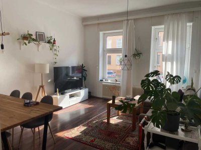 Zwischenmiete: Schöne 3 Zimmer-Altbauwohnung im Saarlandstraßenviertel