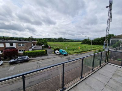 Frisch sanierte 3-Zimmer-Wohnung mit 75 m² Balkontraum – Wohnen am Sölder Kirchweg in Dortmund!