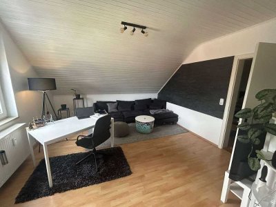 Tolle 2-Zimmer-Dachgeschosswohnung in Stadtnähe!