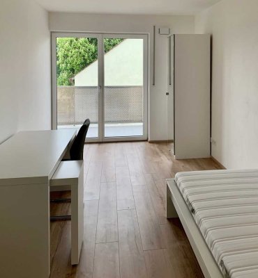 Studenten aufgepasst! Vollmöbliertes WG-Zimmer nahe TU Garching! Bitte nur Anfragen per E-Mail!
