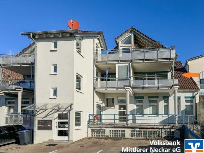 Großzügige 3,5 Zimmer-Wohnung mit sonnigem Balkon