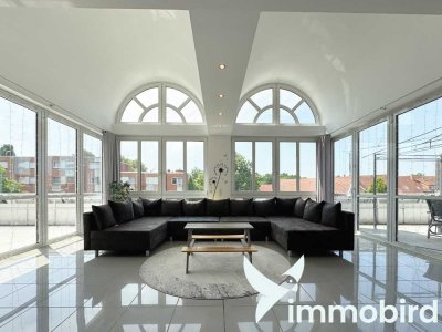 **Moderne Maisonette-Wohnung mit zwei Terrassen**