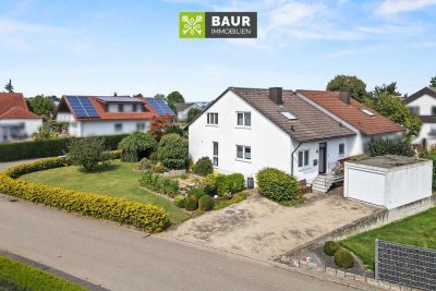 Einziehen und wohlfühlen: gepflegte Doppelhaushälfte mit Gartenparadies in Achstetten