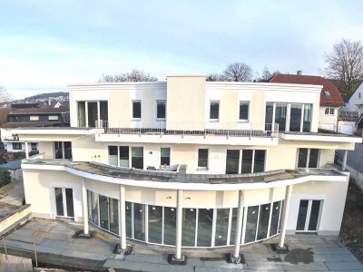 4-Zimmer-Neubauwohnung mit großzügiger Loggia und sonniger Terrasse