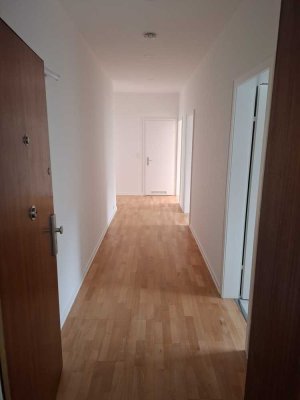 3 Zimmerwohnung, ruhige Lage