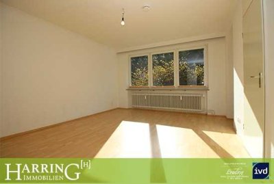 Lichtdurchflutete Endetagenwohnung mit Loggia im Grünen