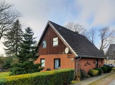 Einfamilienhaus mit vier Zimmern und Terrasse mitten in Owschlag!