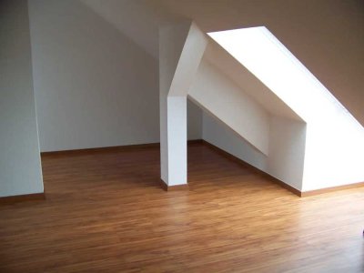 Charmante 3-Raum-Wohnung in zentraler Lage von Dresden – Attraktive Kapitalanlage