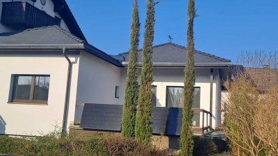 Attraktive 3-Zimmer-Hochparterre-Wohnung mit großer Terrasse in Bad Krozingen-Biengen