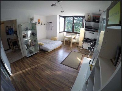 PROVISIONSFREI: Möbliertes, helles Appartement nähe DFB Campus