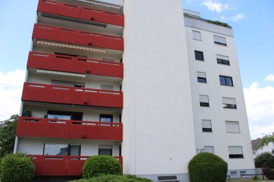 Ruhige Lage! Aufzug! Balkon! 3 ZKB! TG Stellplatz! Blankenloch!