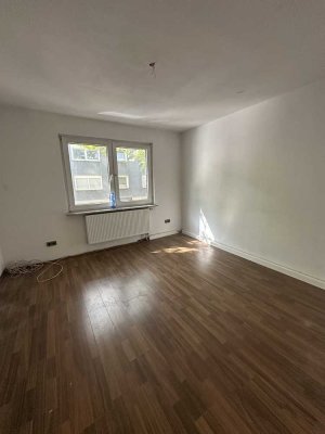 zentrale renovierte 2-Zimmer Wohnung in Essen Altendorf