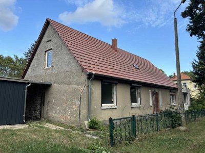 Charmantes Bauprojekt: Einfamilienhaus mit großem Garten in idyllischer Lage