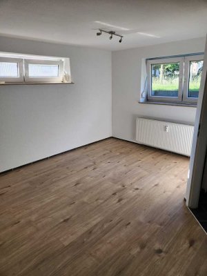 Möblierte 1-Zimmer-Wohnung mit Einbauküche in Rastatt-Niederbühl