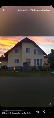 Einfamilienhaus mit Pool und Photovoltaikanlage