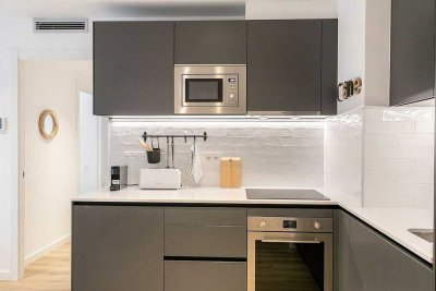 Geschmackvolle 2-Raum-Wohnung mit Einbauküche in Leverkusen