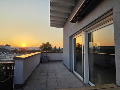 PROVISIONSFREI: Exklusives Penthouse mit 50 qm Dachterrasse und Klimanalage