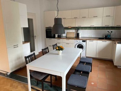 Gepflegte 3-Zimmer Dachgeschosswohnung in Rüttenscheid